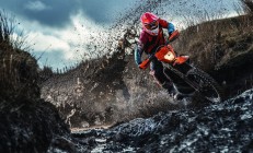 米兰捕鱼-逆境中的脊梁，坎特独扛大旗，里昂史诗逆转那不勒斯