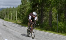 米兰APP下载-从加勒比到爱琴海，牙买加门神拉亚如何在欧冠赛场接管希腊神话