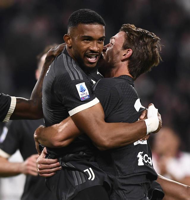 尤文图斯客场击败卡利亚里，豪取联赛第六胜的简单介绍