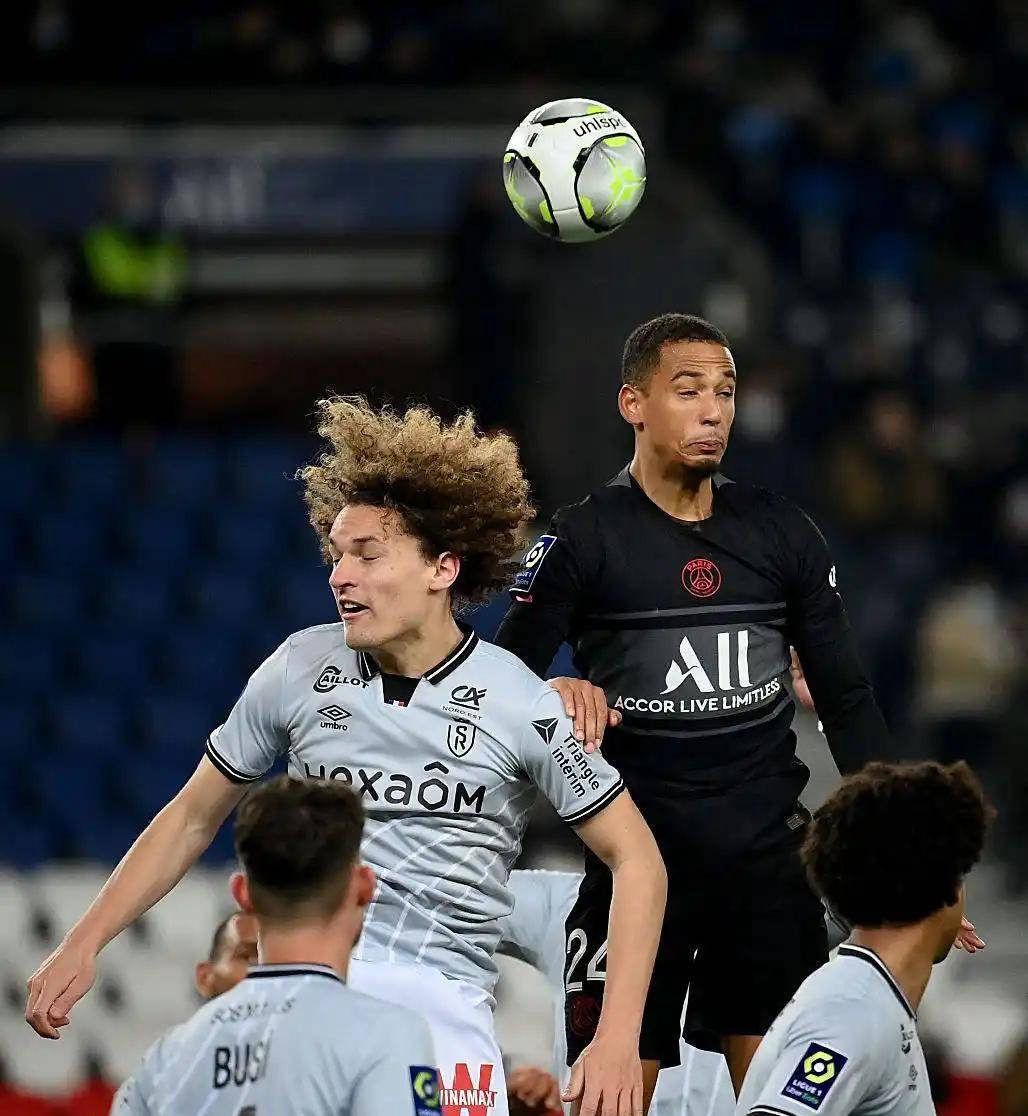 包含巴黎圣日耳曼遗憾失利，急需调整备战的词条