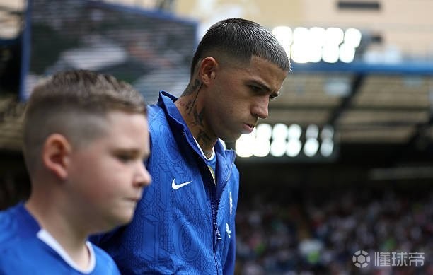 关于恩佐球员展现出色状态,全队踢出风采的信息 关于恩佐球员展现出色状态,全队踢出风采的信息