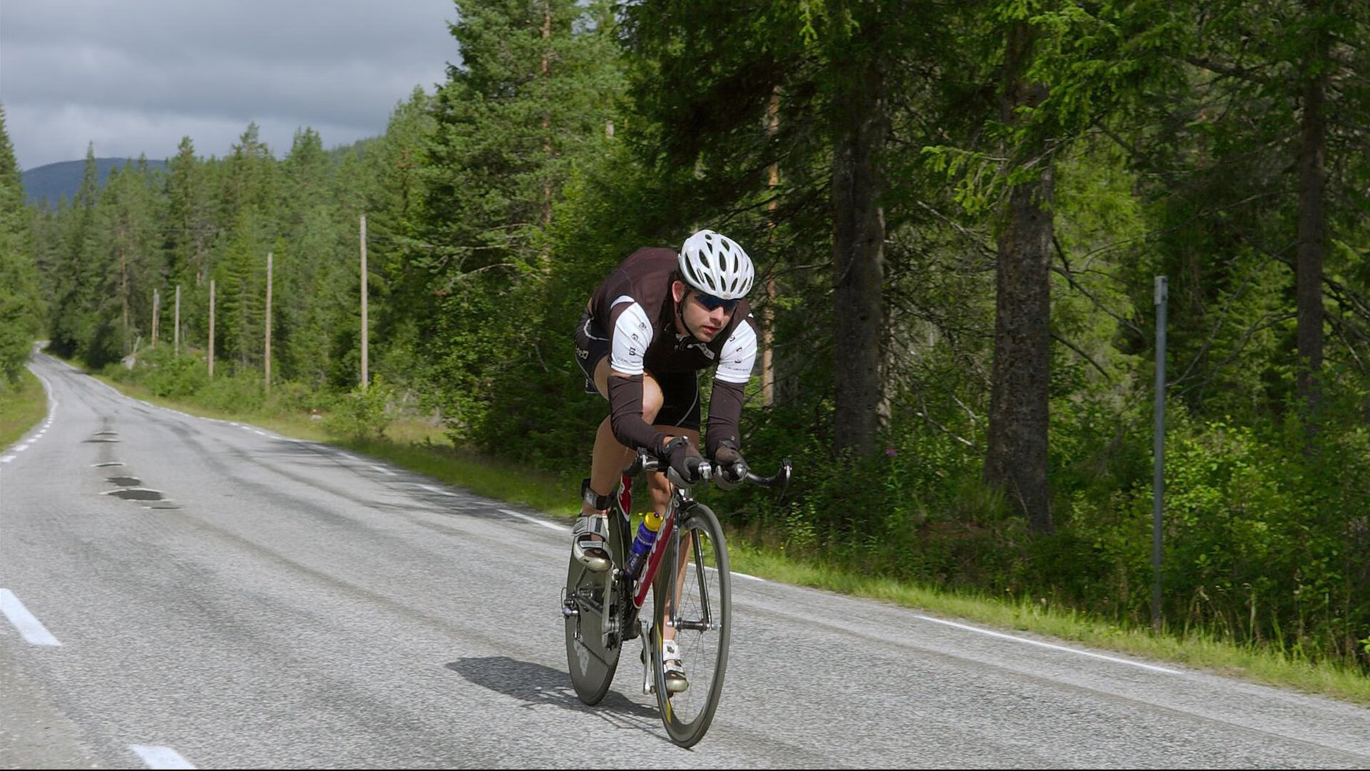 从加勒比到爱琴海，牙买加门神拉亚如何在欧冠赛场接管希腊神话