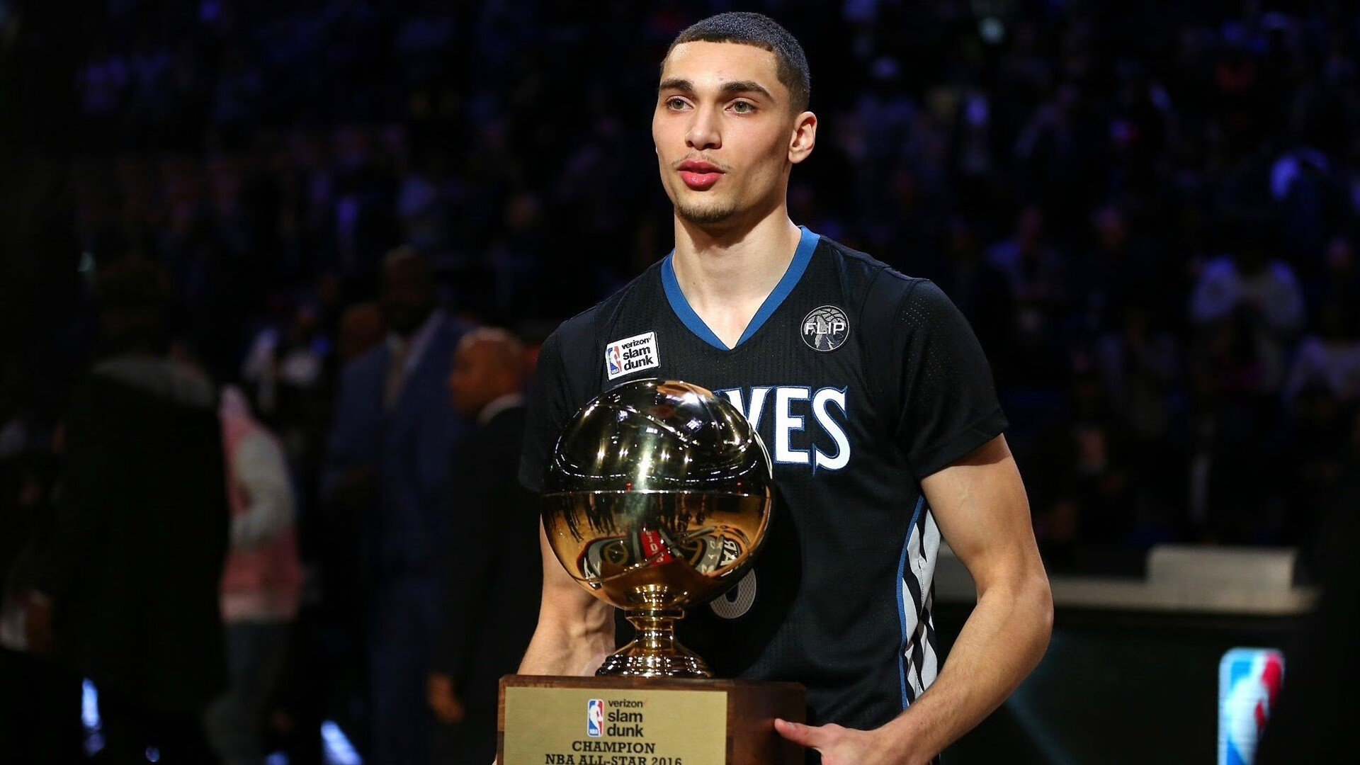 银河战舰力克太极虎，伊布式统治诠释现代足球霸权